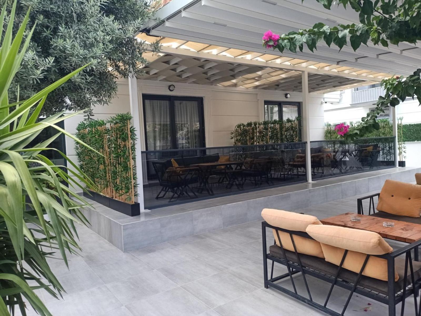 Boutique Natural Apart Hotel ケメル エクステリア 写真